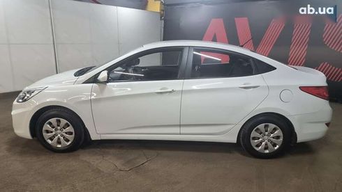 Hyundai Accent 2019 - фото 3