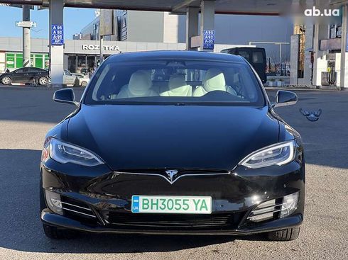 Tesla Model S 2019 - фото 6