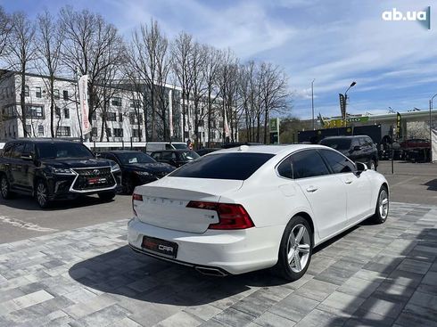 Volvo S90 2017 - фото 12