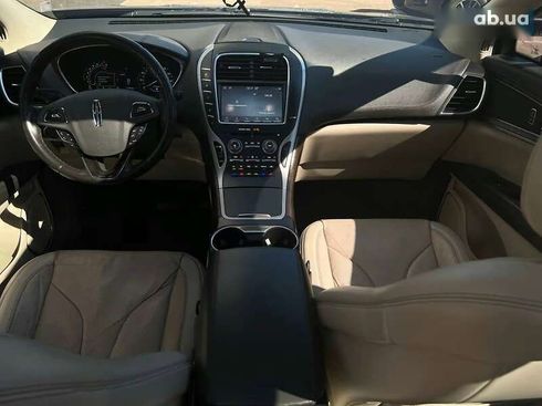 Lincoln MKX 2018 - фото 19