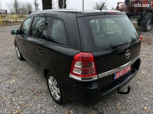 Opel Zafira 2012 - фото 10