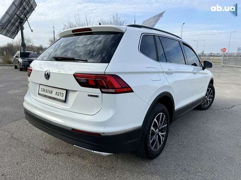 Volkswagen Tiguan 2021 - фото 24