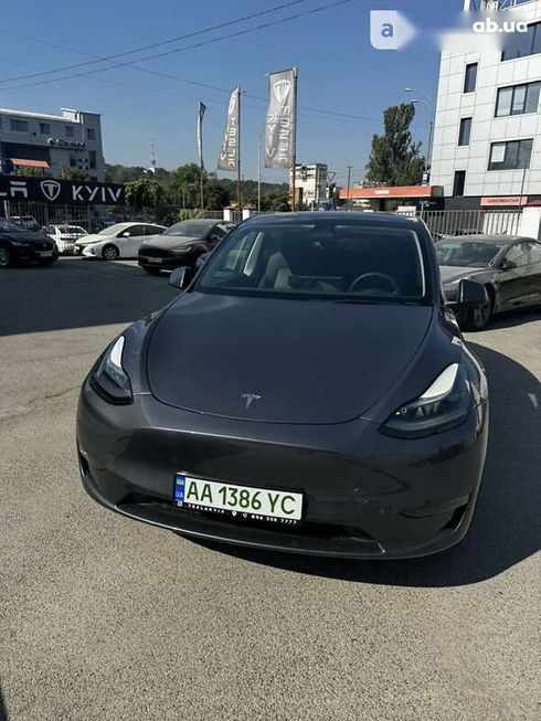 Tesla Model Y 2022 - фото 19