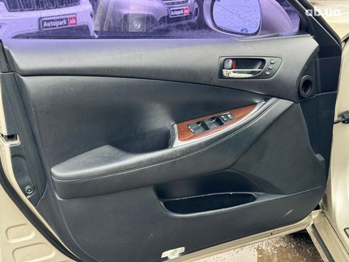 Lexus ES 2009 бежевый - фото 18