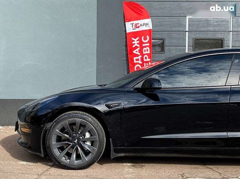 Tesla Model 3 2022 - фото 5