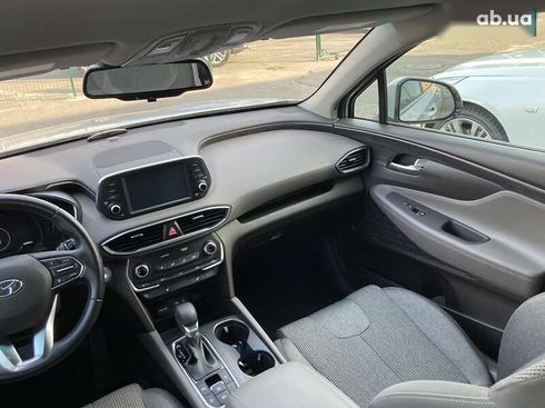 Hyundai Santa Fe 2019 - фото 12