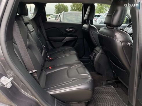 Jeep Cherokee 2018 - фото 18