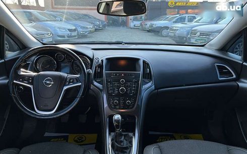 Opel Astra 2013 - фото 20