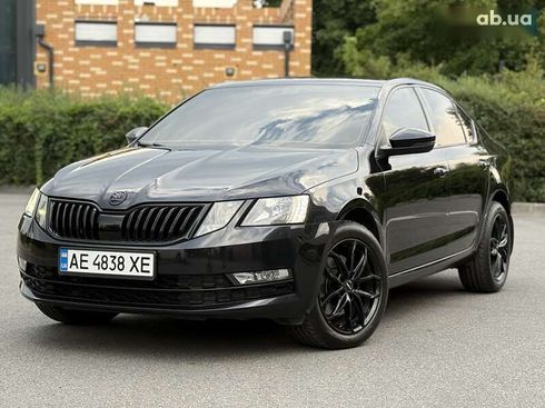 Skoda Octavia 2017 - фото 2
