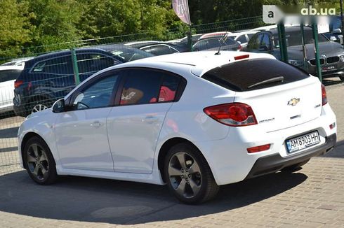 Chevrolet Cruze 2011 - фото 16