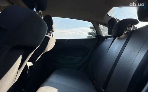 Ford Fiesta 2018 - фото 15