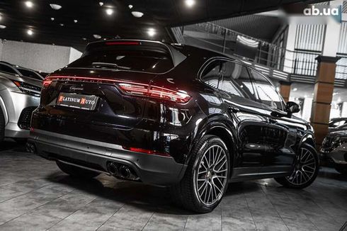 Porsche Cayenne 2020 - фото 13