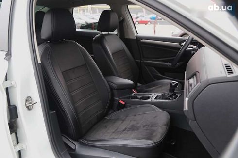 Volkswagen Jetta 2018 - фото 12