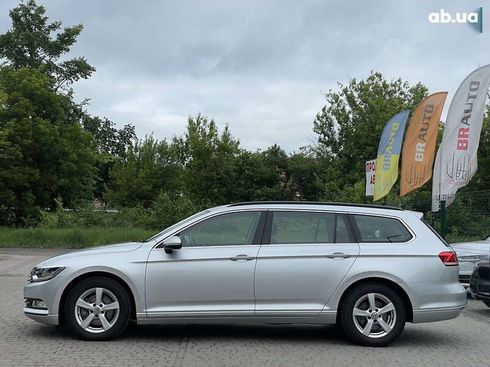 Volkswagen Passat 2017 - фото 13