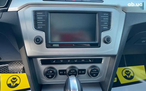 Volkswagen Passat 2015 - фото 14