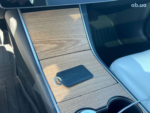 Tesla Model 3 2018 синий - фото 17