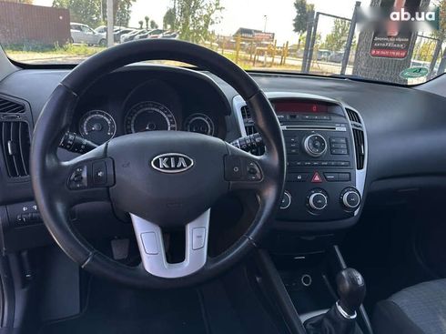 Kia Cee'd 2009 - фото 29