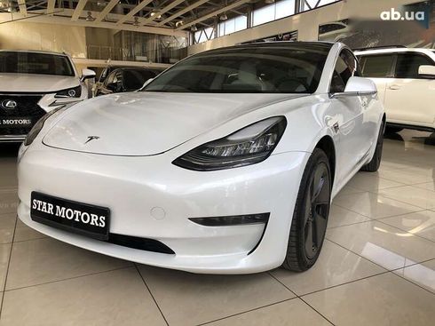 Tesla Model 3 2020 - фото 3