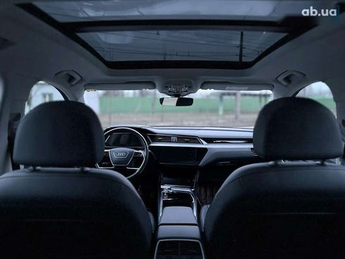 Audi E-Tron 2020 - фото 10