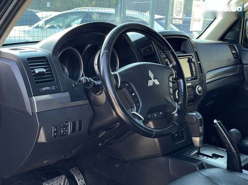 Mitsubishi Pajero 2014 - фото 24