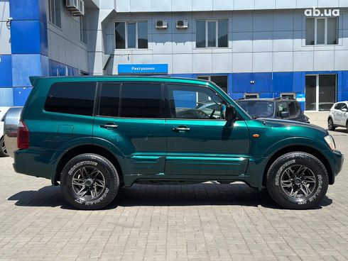 Mitsubishi Pajero Wagon 2001 зеленый - фото 6