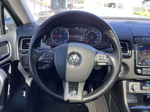 Volkswagen Touareg 2015 - фото 17