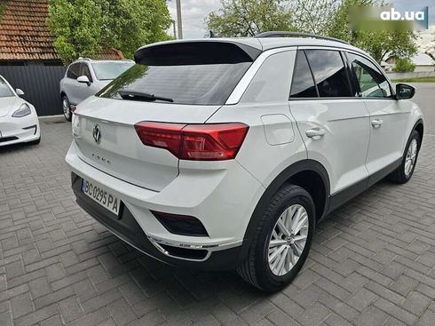Volkswagen T-Roc 2017 - фото 13