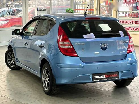 Hyundai i30 2011 - фото 9
