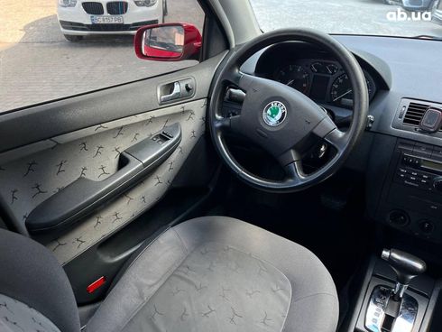 Skoda Fabia 2003 красный - фото 24