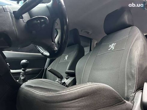 Peugeot 308 2010 - фото 7