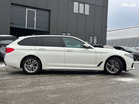 BMW 5 серия 2017 белый - фото 16