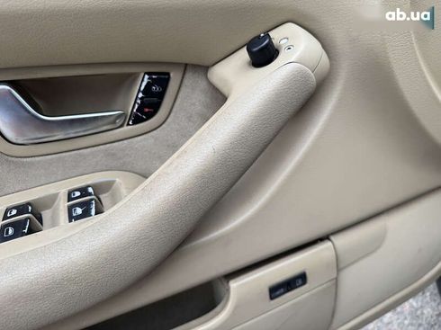 Audi A8 2006 - фото 16