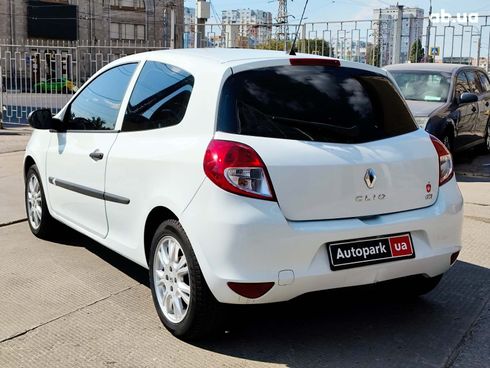 Renault Clio 2011 белый - фото 5