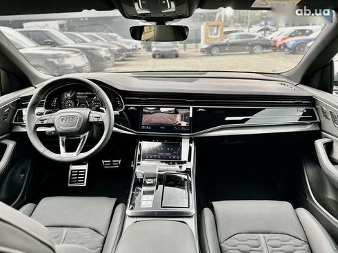 Audi RS Q8 2025 - фото 28