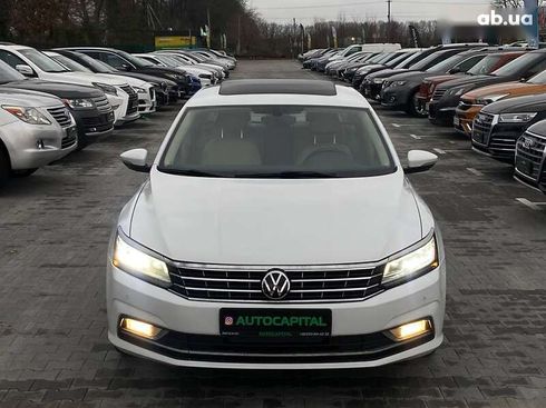 Volkswagen Passat 2017 - фото 6