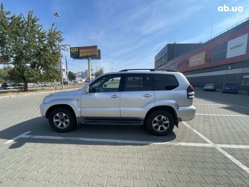 Toyota Land Cruiser Prado 2008 серебристый - фото 5