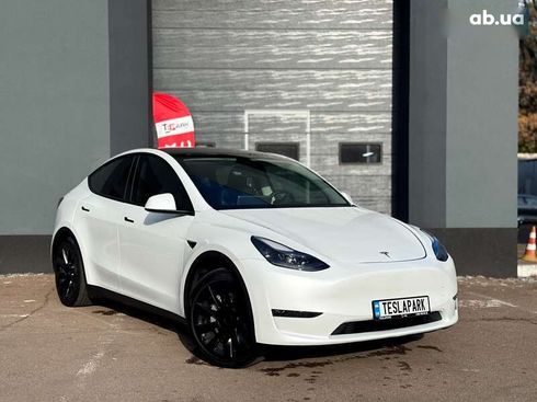Tesla Model Y 2023 - фото 2