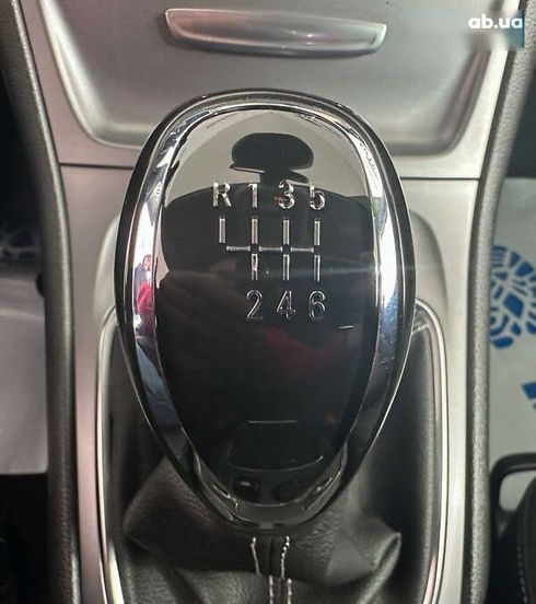 Opel Astra 2018 - фото 18