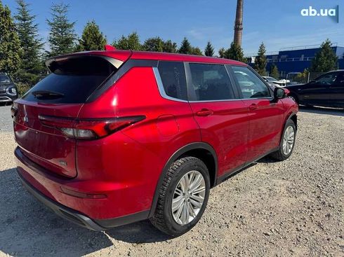 Mitsubishi Outlander 2022 - фото 5