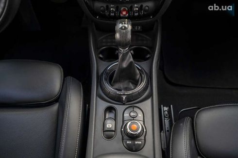 MINI Clubman 2017 - фото 26