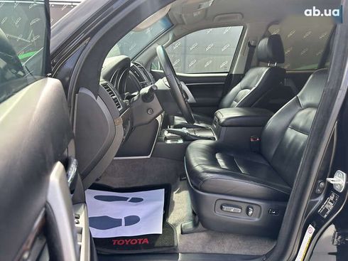 Toyota Land Cruiser 2014 - фото 6