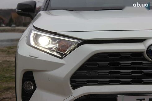 Toyota RAV4 2019 - фото 14