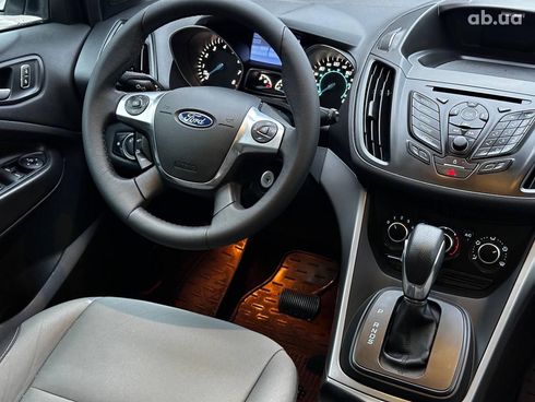 Ford Escape 2015 белый - фото 22