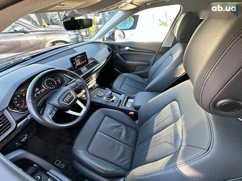 Audi Q5 2020 - фото 17