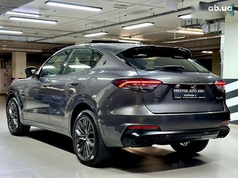 Maserati Levante 2022 - фото 25