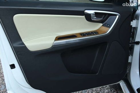 Volvo XC60 2017 - фото 20