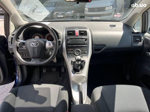Toyota Auris 2011 синий - фото 20
