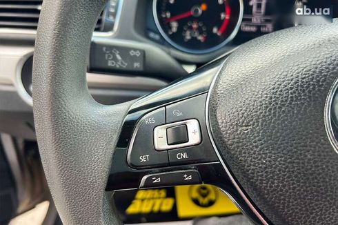 Volkswagen Passat 2015 - фото 11