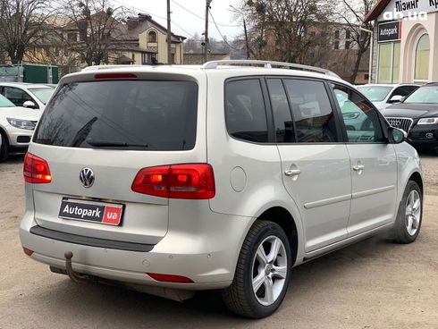 Volkswagen Touran 2011 серый - фото 5