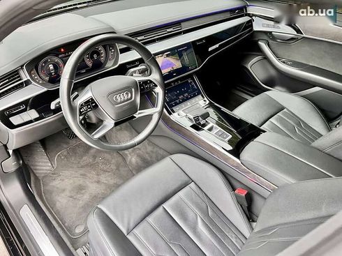 Audi A8 2023 - фото 18